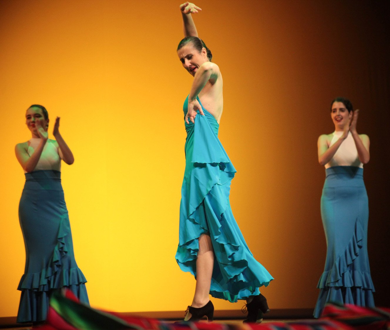 Lola Ramos Flamenco y Sevillanas