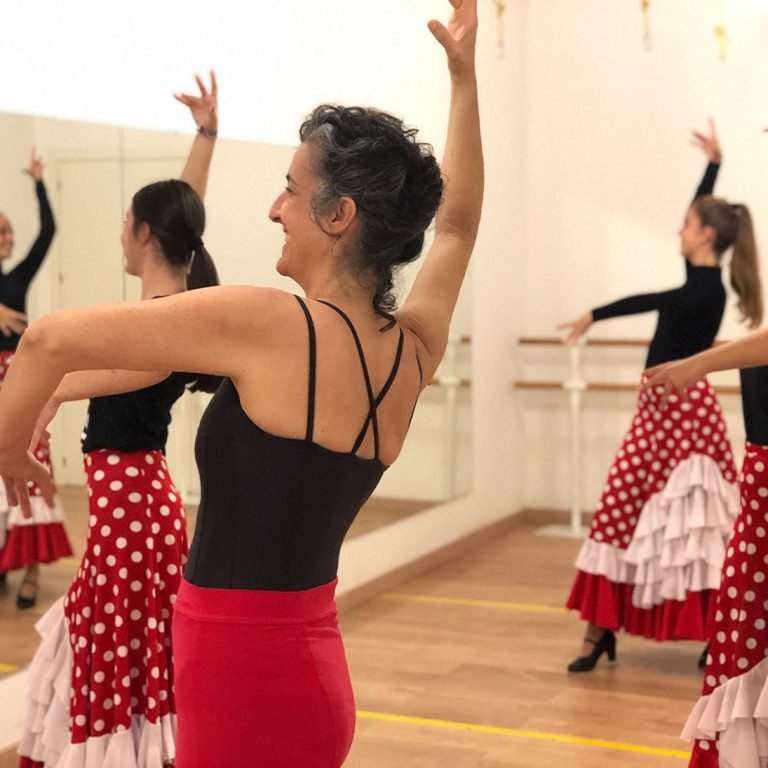 Lola Ramos Flamenco y Sevillanas